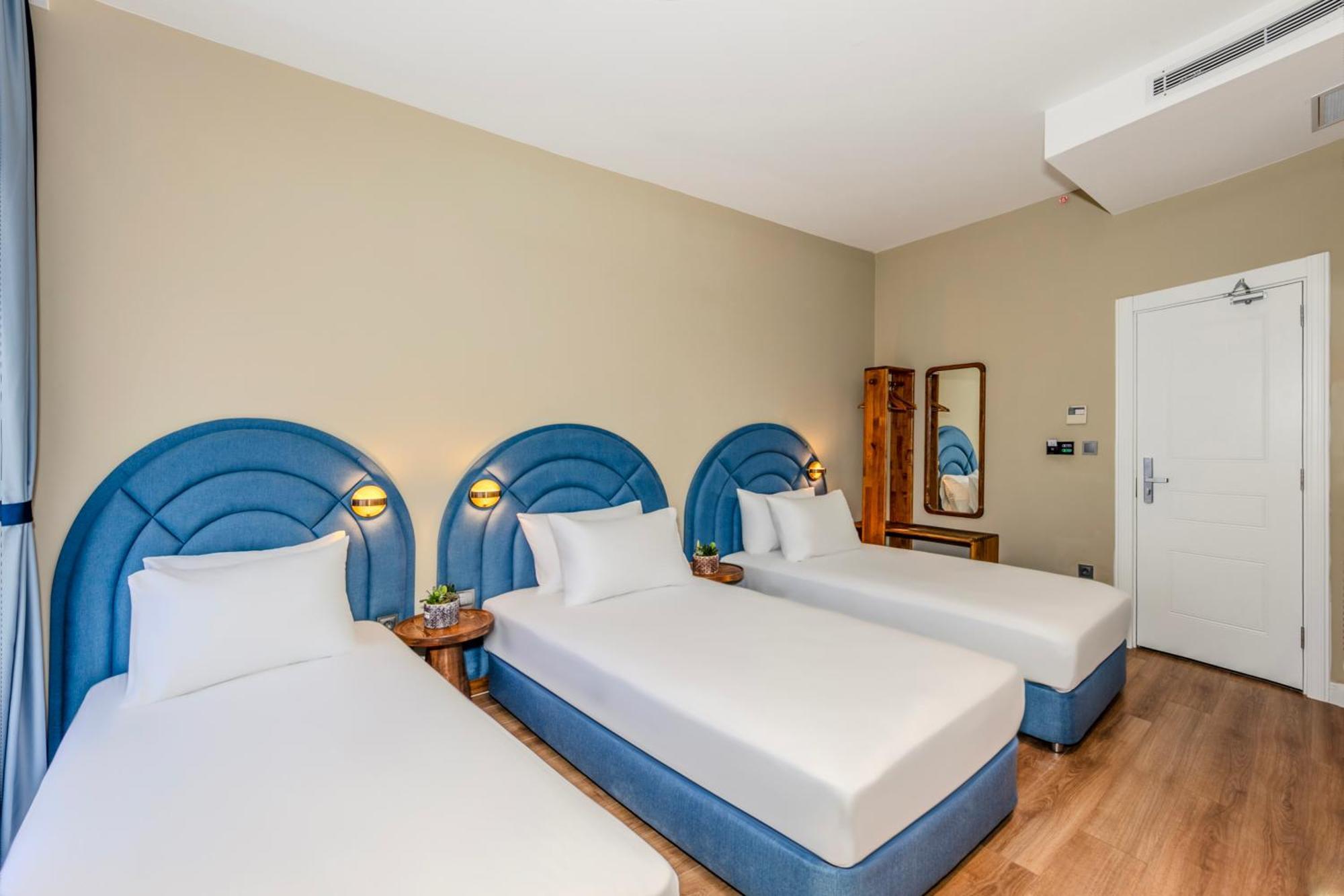 Nenessa Airport Hotel Arnavutkoy Bagian luar foto
