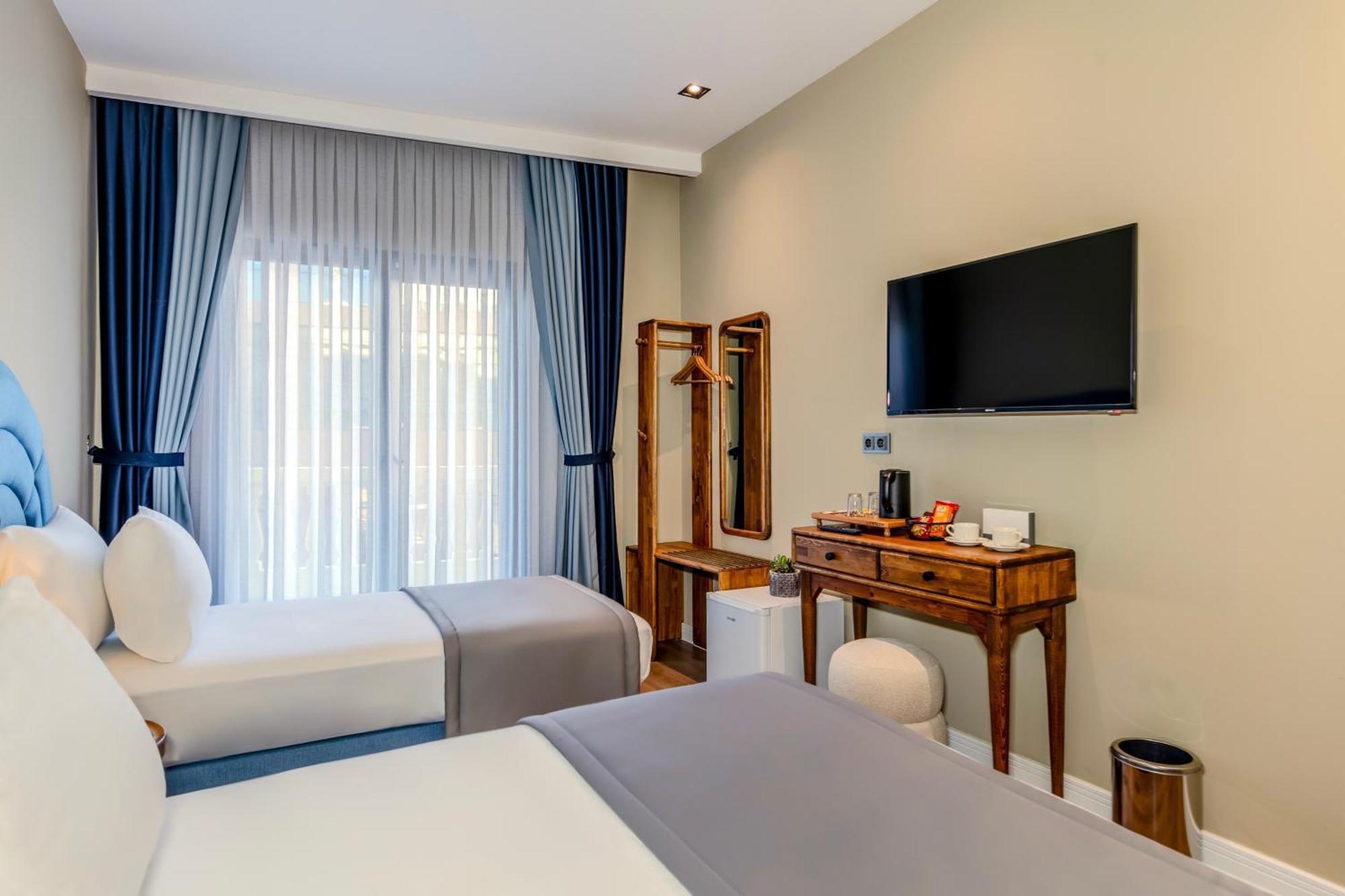 Nenessa Airport Hotel Arnavutkoy Bagian luar foto