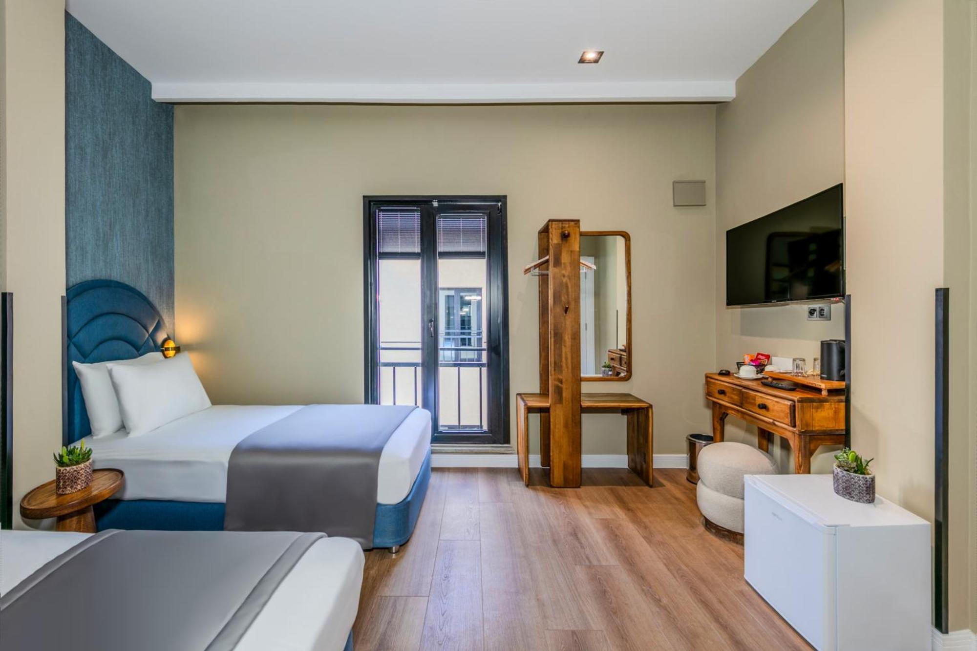 Nenessa Airport Hotel Arnavutkoy Bagian luar foto
